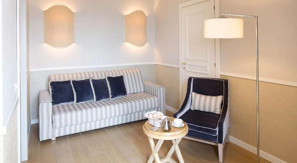 Starhotels Terminus Neapel