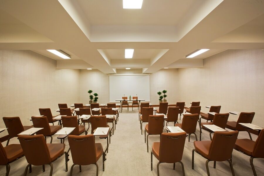 Starhotels Terminus 4* Neapel