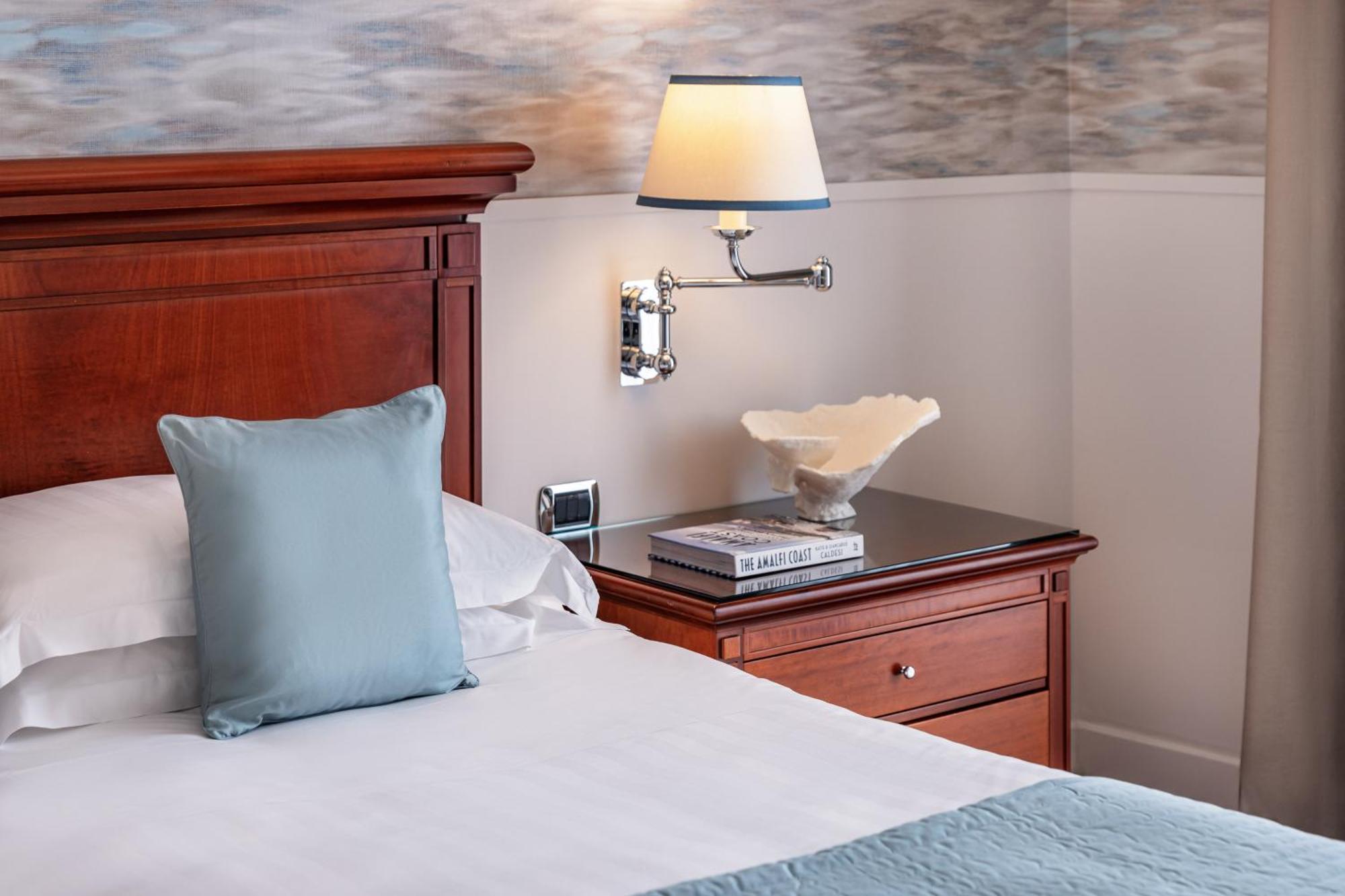 Starhotels Terminus Hotel Napels